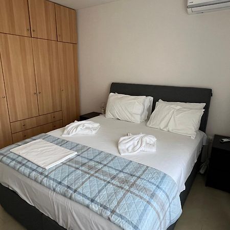 Two-Storey Beachfront Maisonette Toroni Luaran gambar
