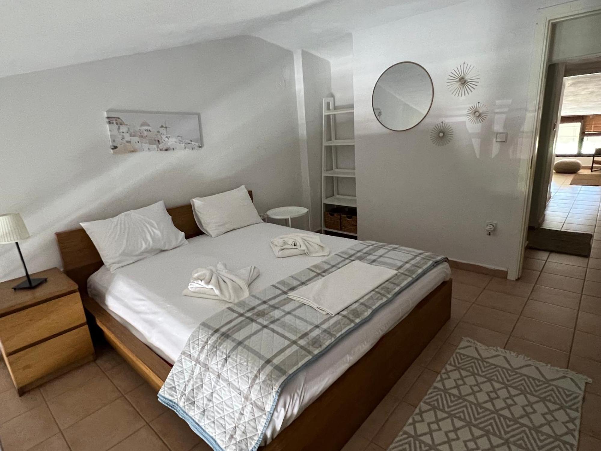 Two-Storey Beachfront Maisonette Toroni Luaran gambar